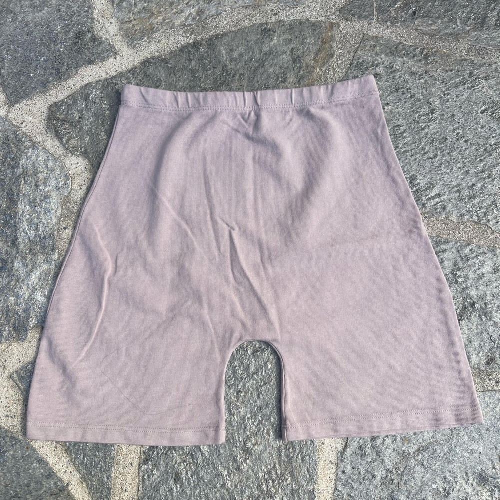 Brandy Melville Griffin Biker Shorts / One Size